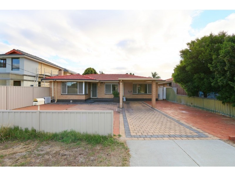 21 Parklands Square, Riverton WA 6148