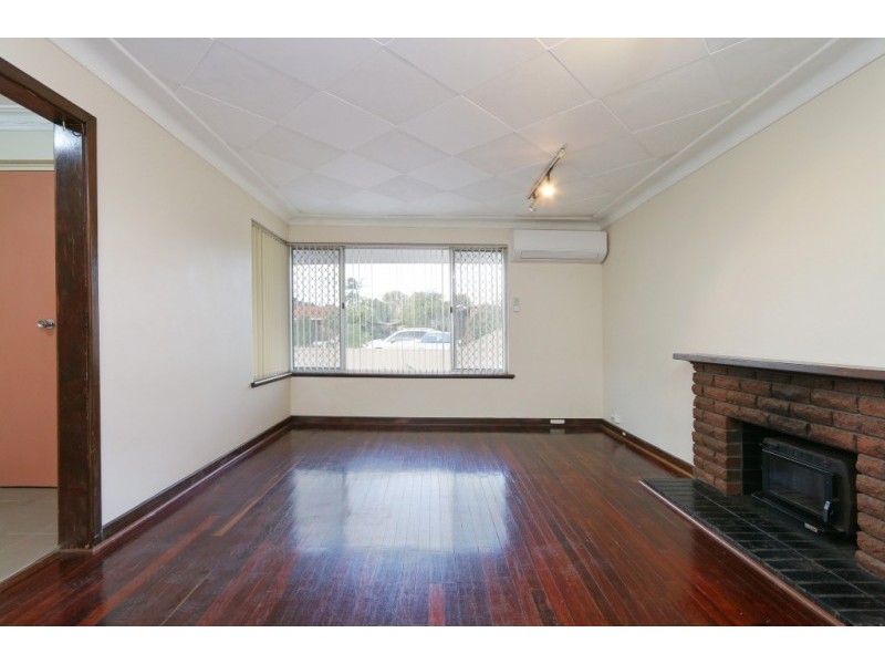 21 Parklands Square, Riverton WA 6148