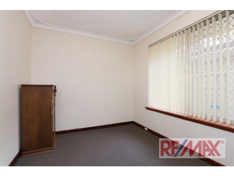 21 Parklands Square, Riverton WA 6148