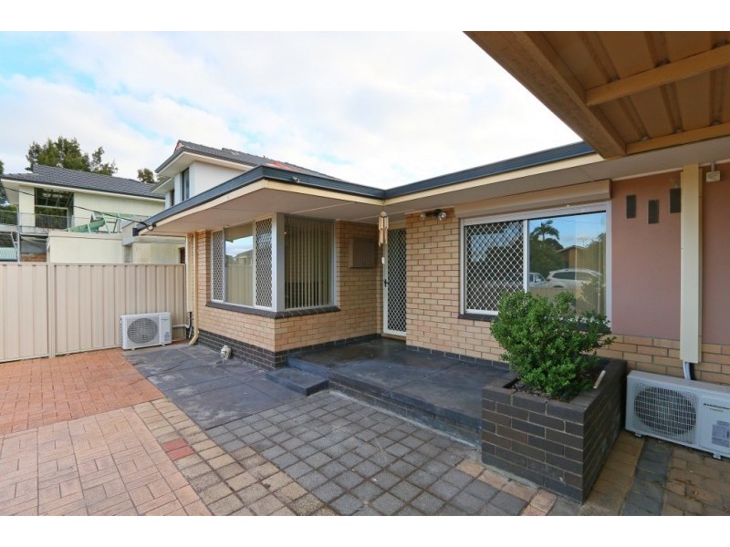 21 Parklands Square, Riverton WA 6148