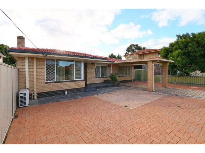 21 Parklands Square, Riverton WA 6148