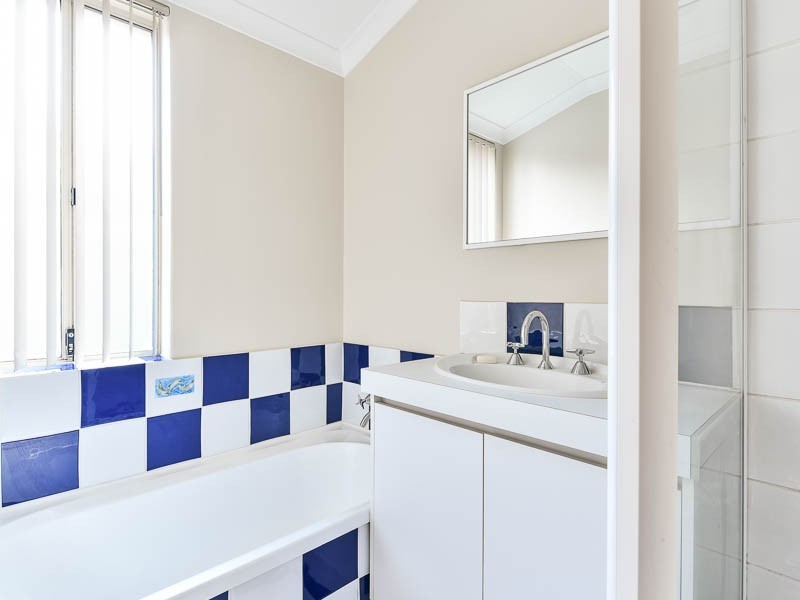 255 Station Street, East Cannington WA 6107