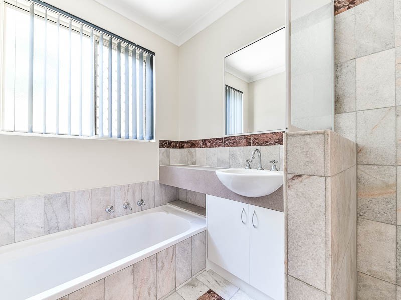 6/61 Rochester Avenue, Beckenham WA 6107