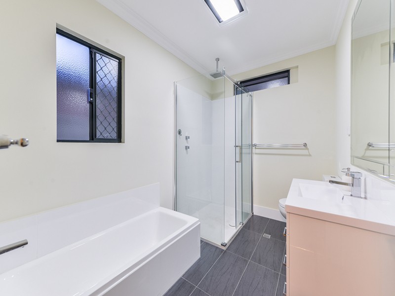 100 Gerard Street, East Cannington WA 6107