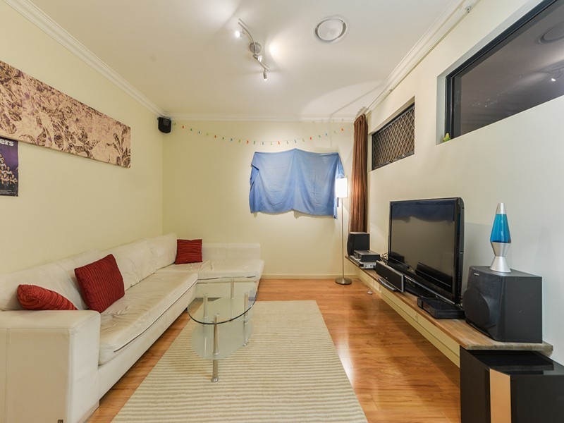 100 Gerard Street, East Cannington WA 6107