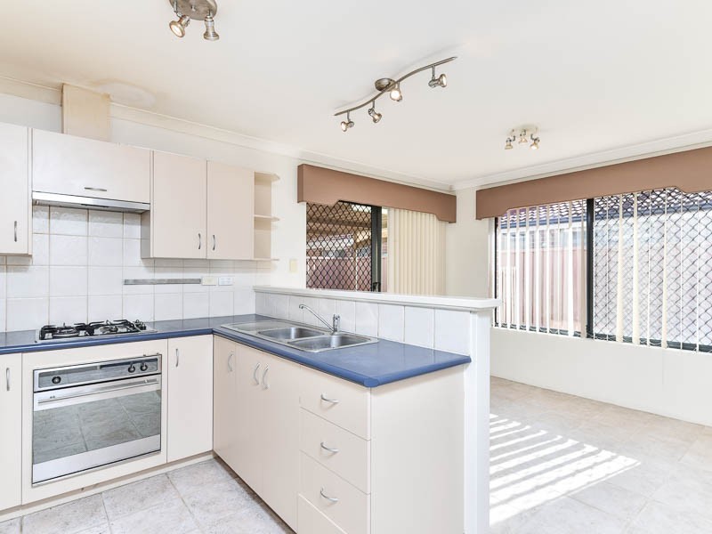 3/9 Bickley Road, Cannington WA 6107