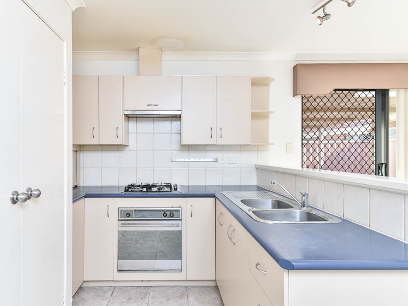 3/9 Bickley Road, Cannington WA 6107