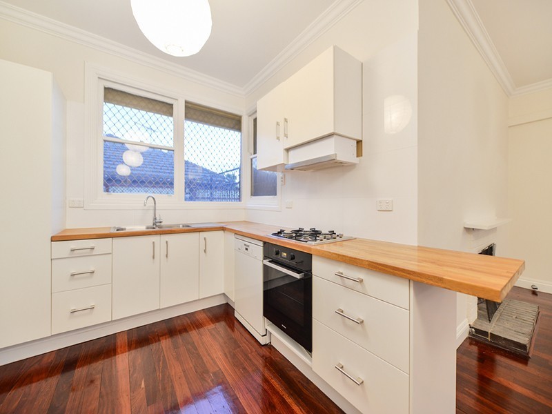 29 Donaldson Street, Queens Park WA 6107