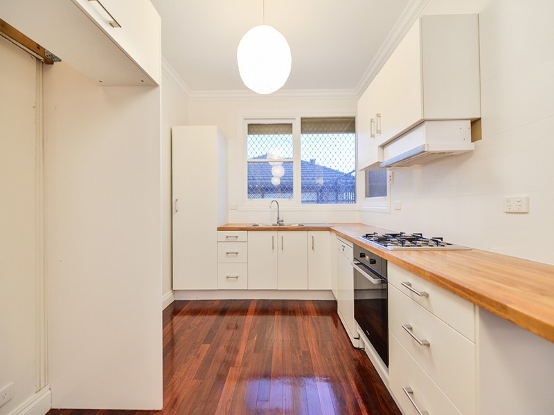 29 Donaldson Street, Queens Park WA 6107