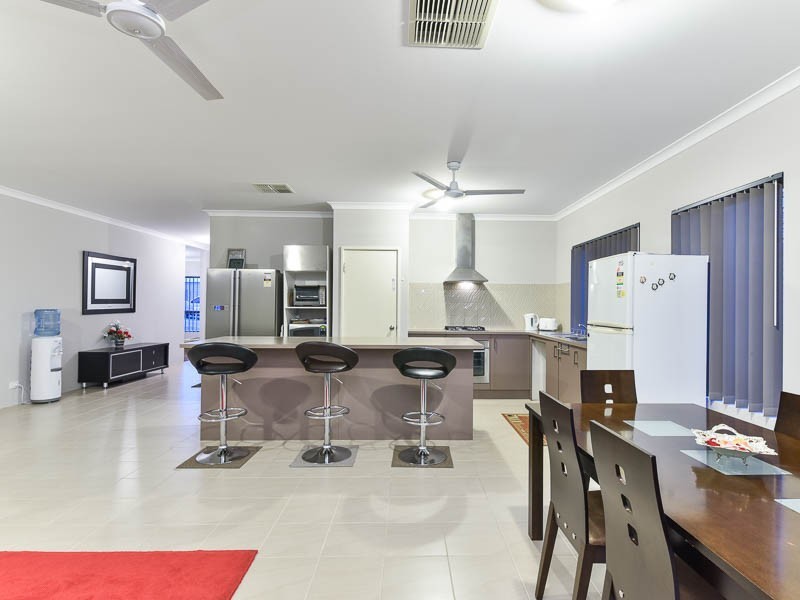 35 Kilkenny Loop, Brookdale WA 6112