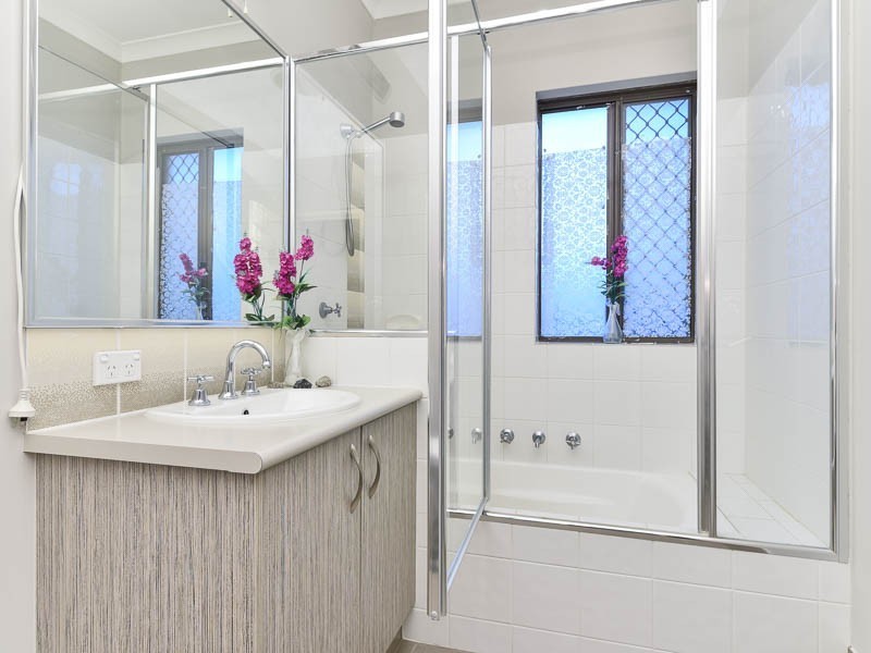 35 Kilkenny Loop, Brookdale WA 6112