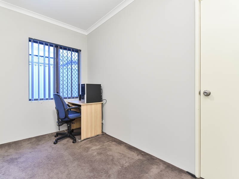 35 Kilkenny Loop, Brookdale WA 6112