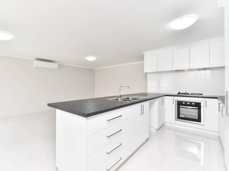 209b William St, Beckenham WA 6107