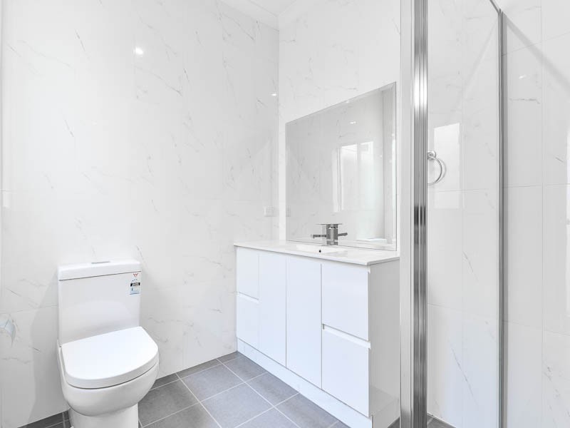 31b Hartfield, Queens Park WA 6107