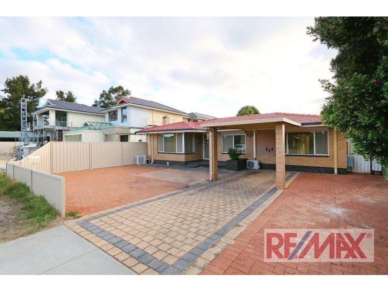 21 Parklands Square, Riverton WA 6148