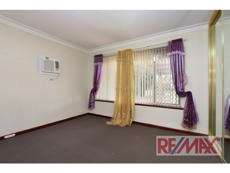 21 Parklands Square, Riverton WA 6148