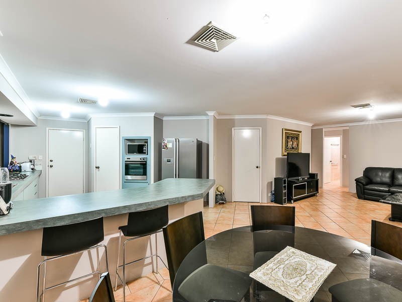 105 Thomas Street, East Cannington WA 6107