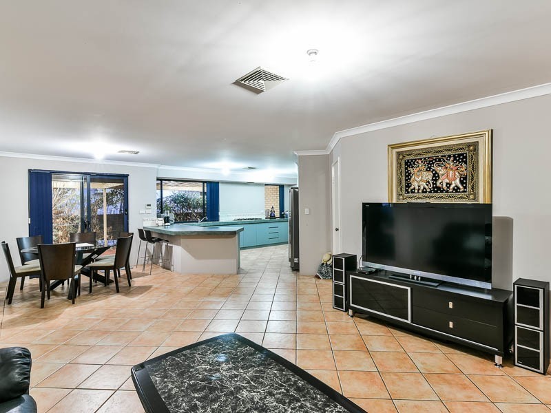 105 Thomas Street, East Cannington WA 6107