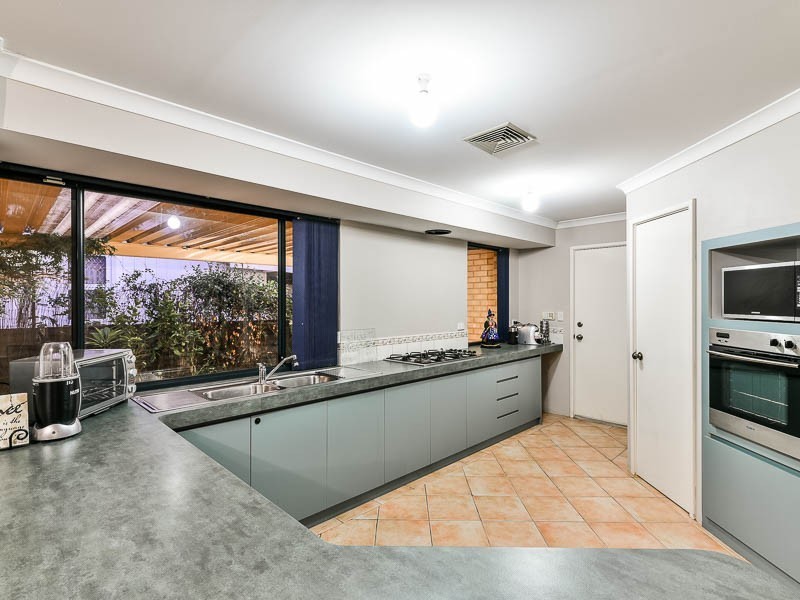 105 Thomas Street, East Cannington WA 6107