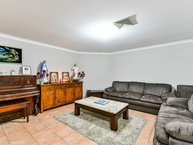 105 Thomas Street, East Cannington WA 6107