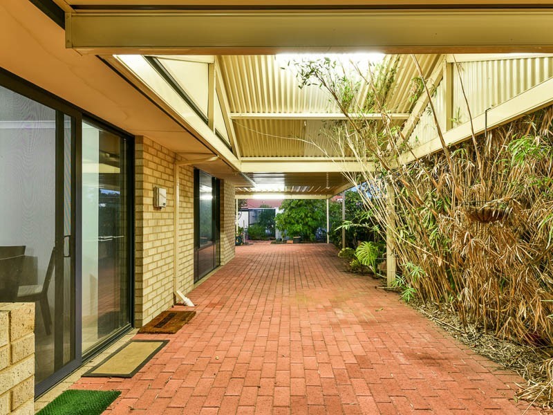 105 Thomas Street, East Cannington WA 6107