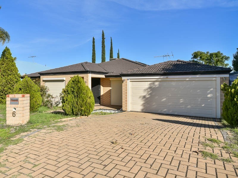 6 Turtledove Grove, East Cannington WA 6107