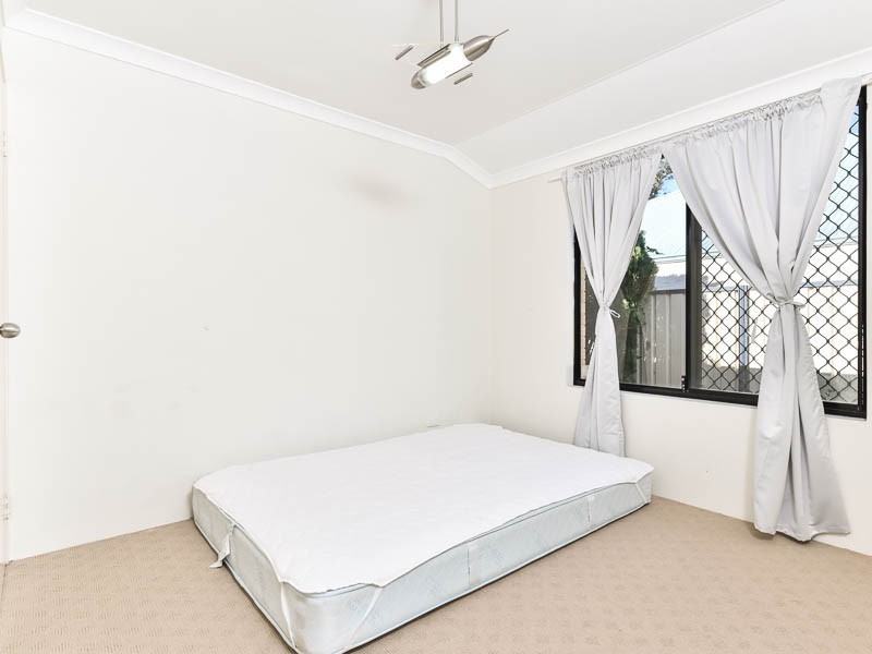 6 Turtledove Grove, East Cannington WA 6107