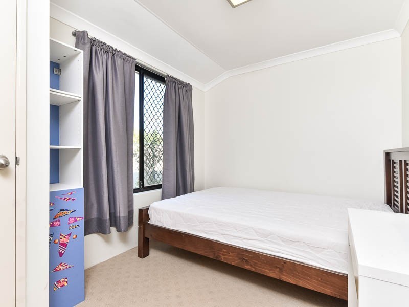 6 Turtledove Grove, East Cannington WA 6107