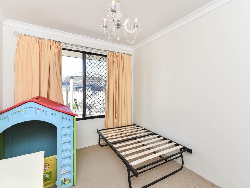 6 Turtledove Grove, East Cannington WA 6107