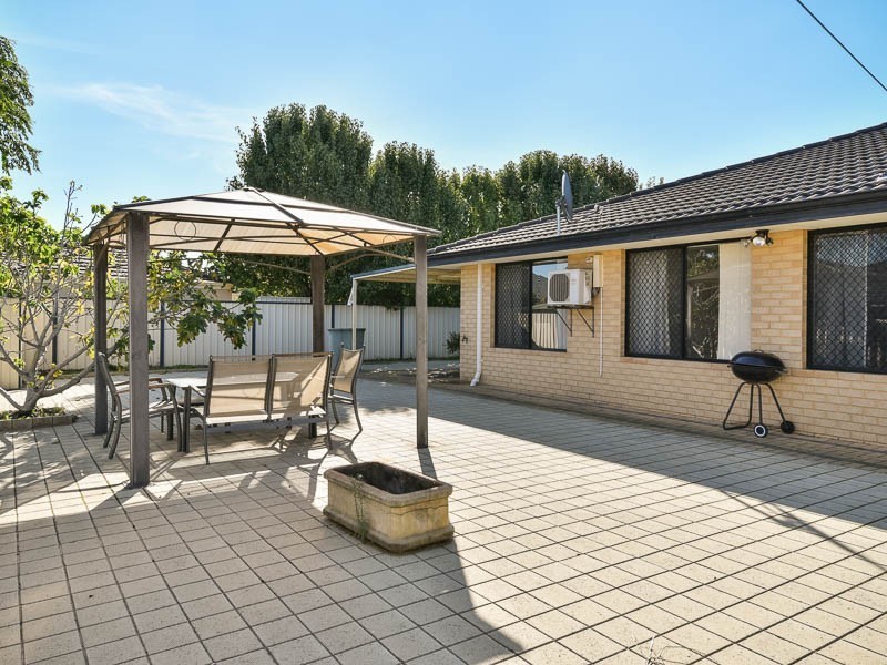 6 Turtledove Grove, East Cannington WA 6107