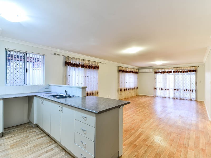 3 Thistle Way, East Cannington WA 6107