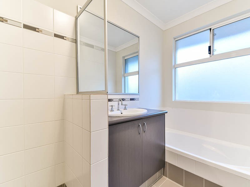 3 Thistle Way, East Cannington WA 6107