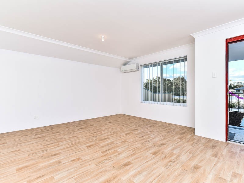 5 Lixnaw Lane, Beckenham WA 6107