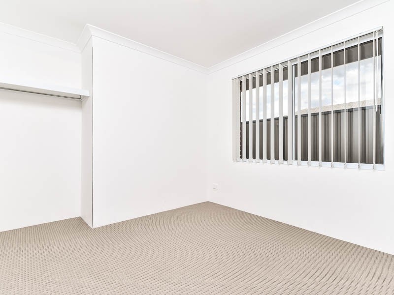 5 Lixnaw Lane, Beckenham WA 6107