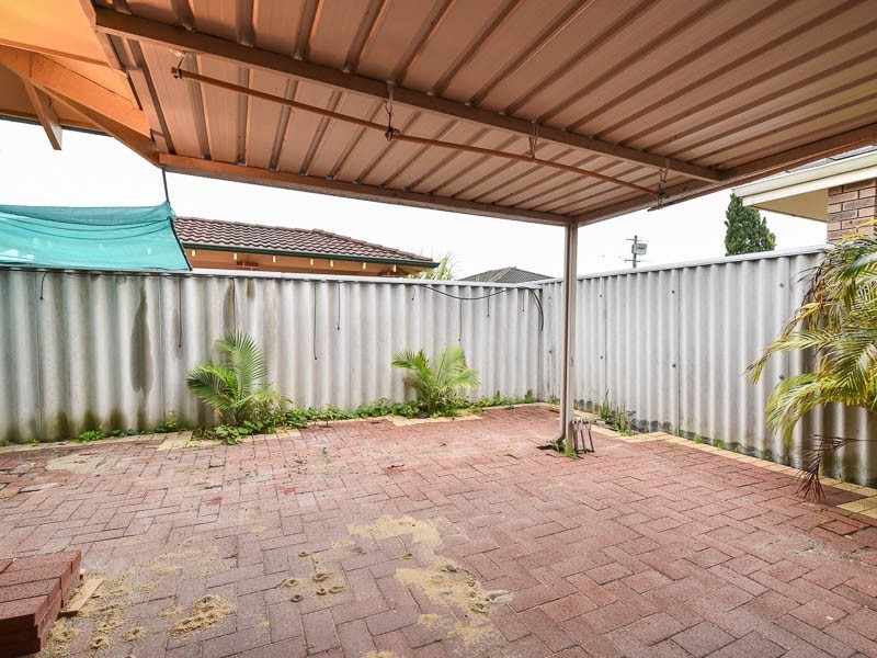 2/34 Mallard Way, Cannington WA 6107