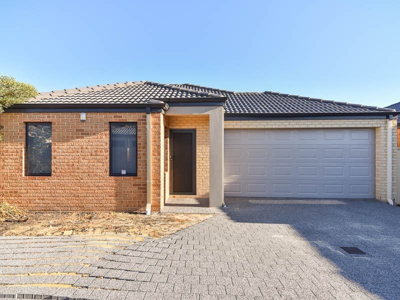 3/330 Wharf Street, Queens Park WA 6107