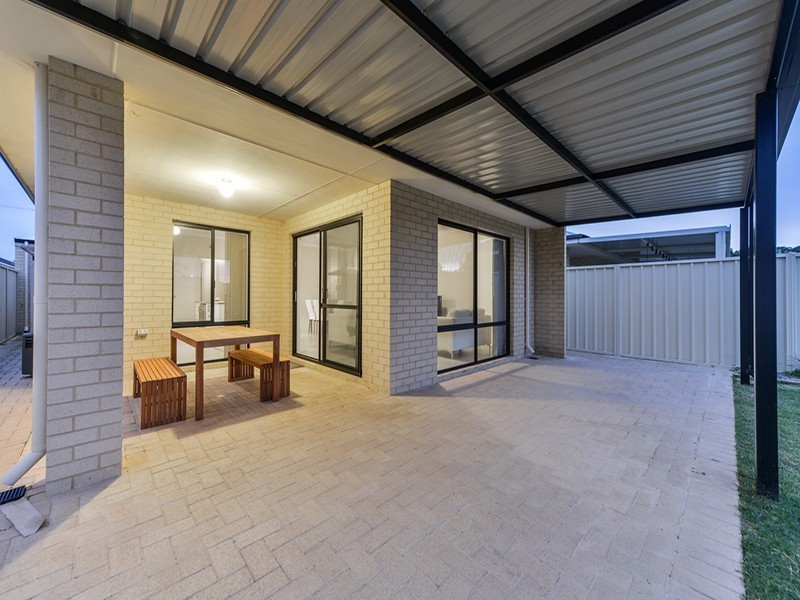 51b Celebration Street, Beckenham WA 6107