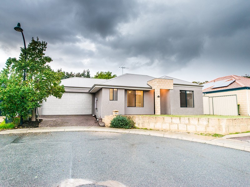 18 Gully Close, High Wycombe WA 6057