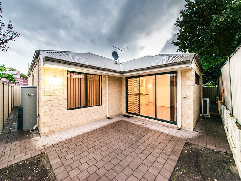 18 Gully Close, High Wycombe WA 6057