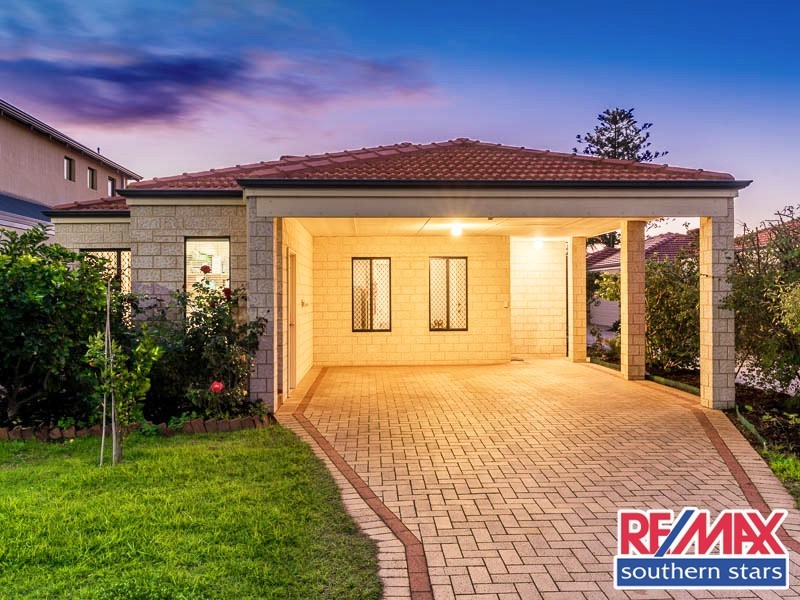 4/104 Station Street, East Cannington WA 6107