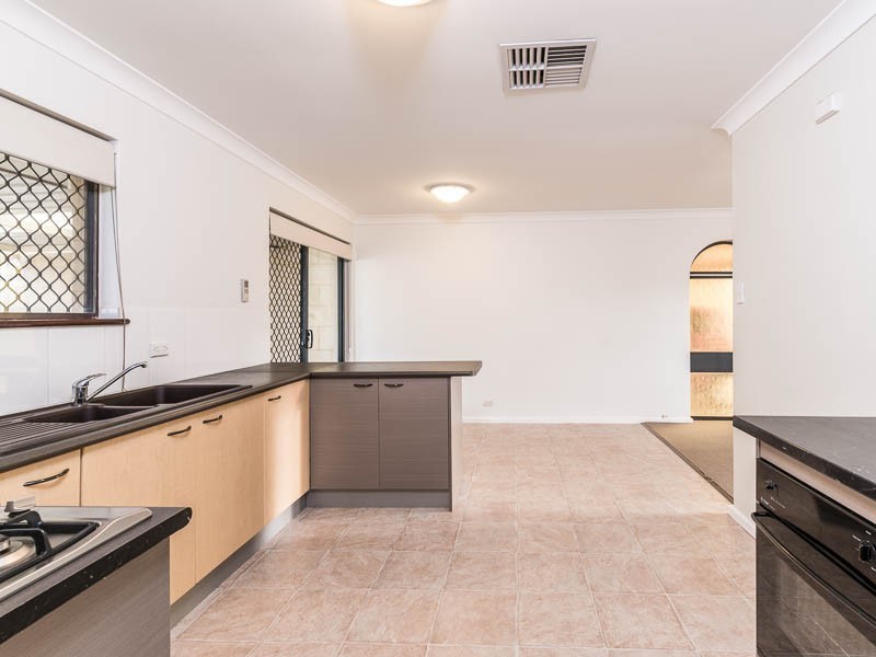 1/54 Postling St, Kenwick WA 6107