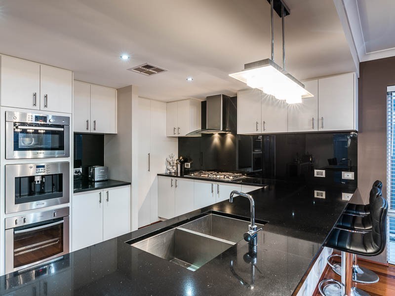 29 Wannell Street, Queens Park WA 6107