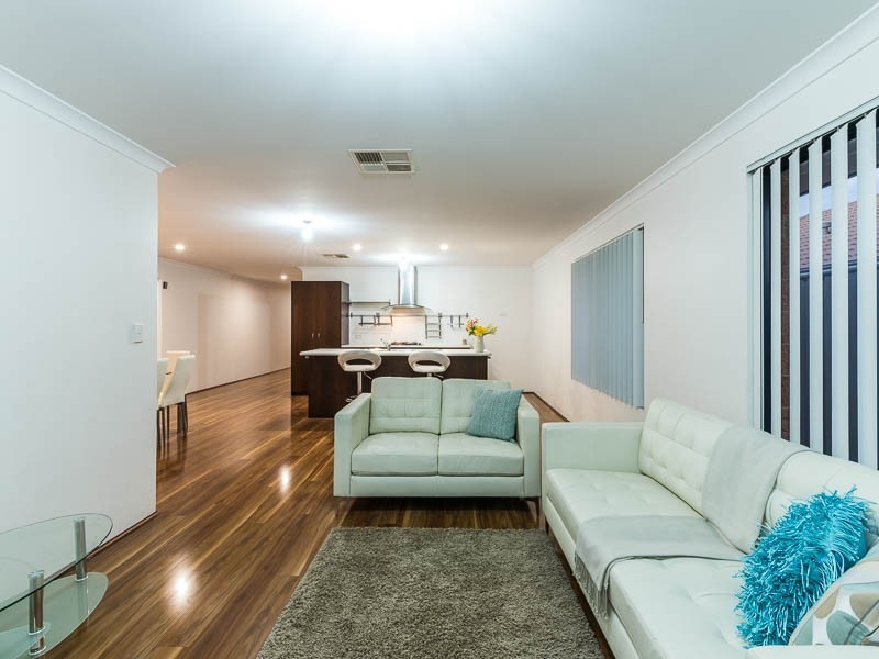 23 Ayer Road, Queens Park WA 6107