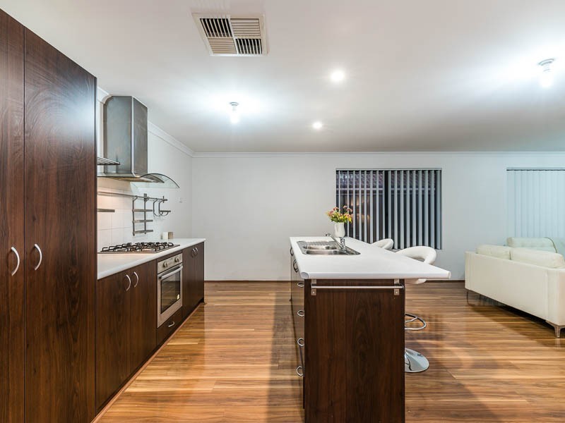 23 Ayer Road, Queens Park WA 6107