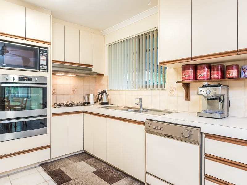 42 Faversham Street, Beckenham WA 6107