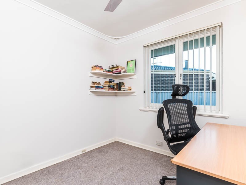 42 Faversham Street, Beckenham WA 6107