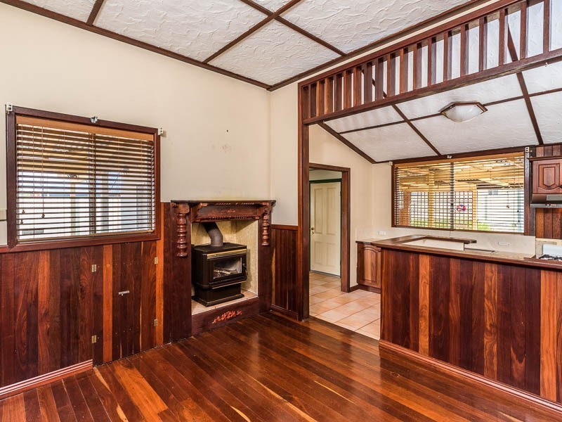 118 Station Street, East Cannington WA 6107