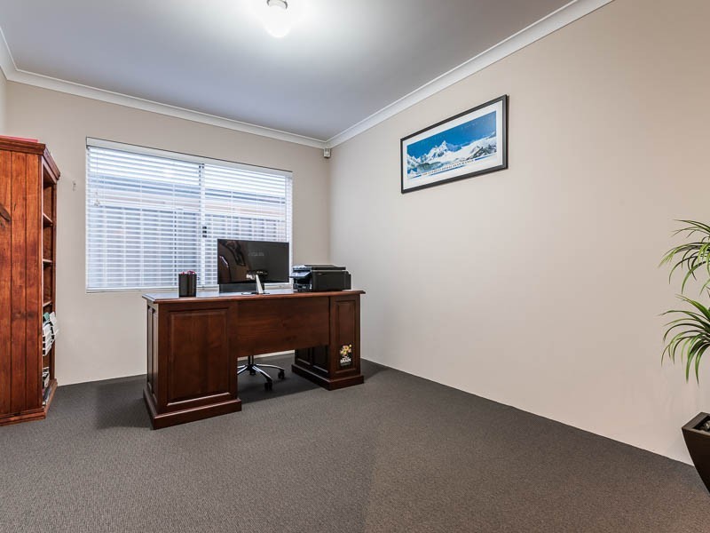 29 Wannell Street, Queens Park WA 6107