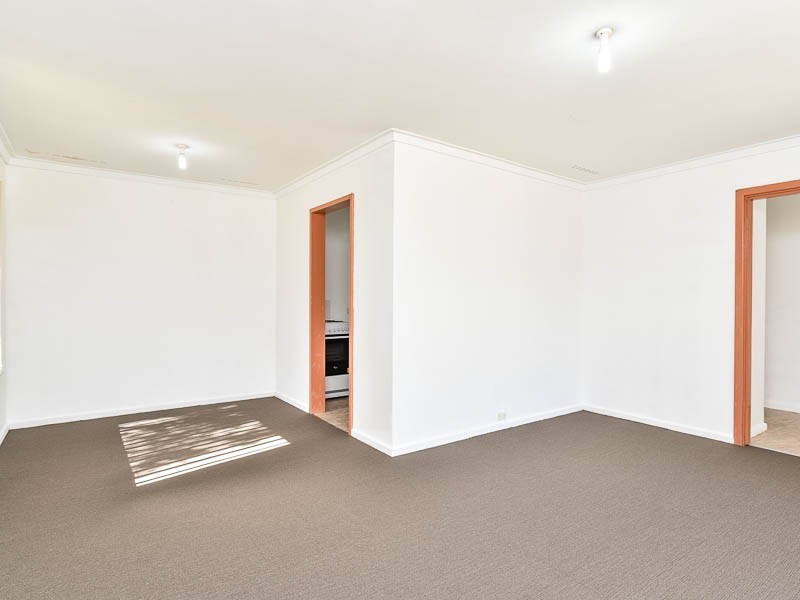 21 Kenwick Rd, Kenwick WA 6107