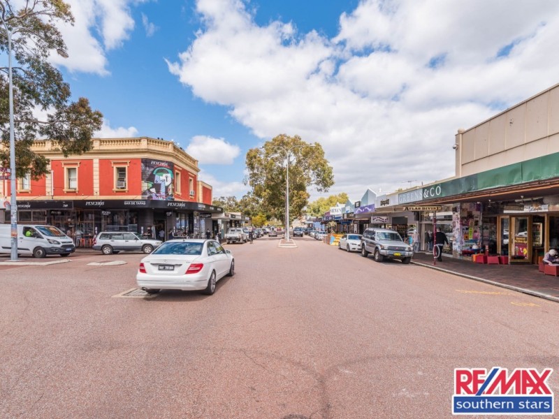 13/11 Brentham Street, Leederville WA 6007